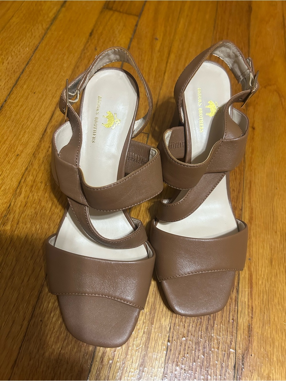 Brooks Brothers Ankle Strap Sandals Brown Leather Heels Women's Size 7.5 - Picture 2 of 10